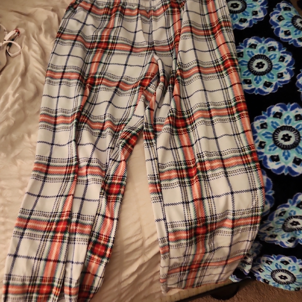 Wondershop Red and White Plaid Pajama Pants